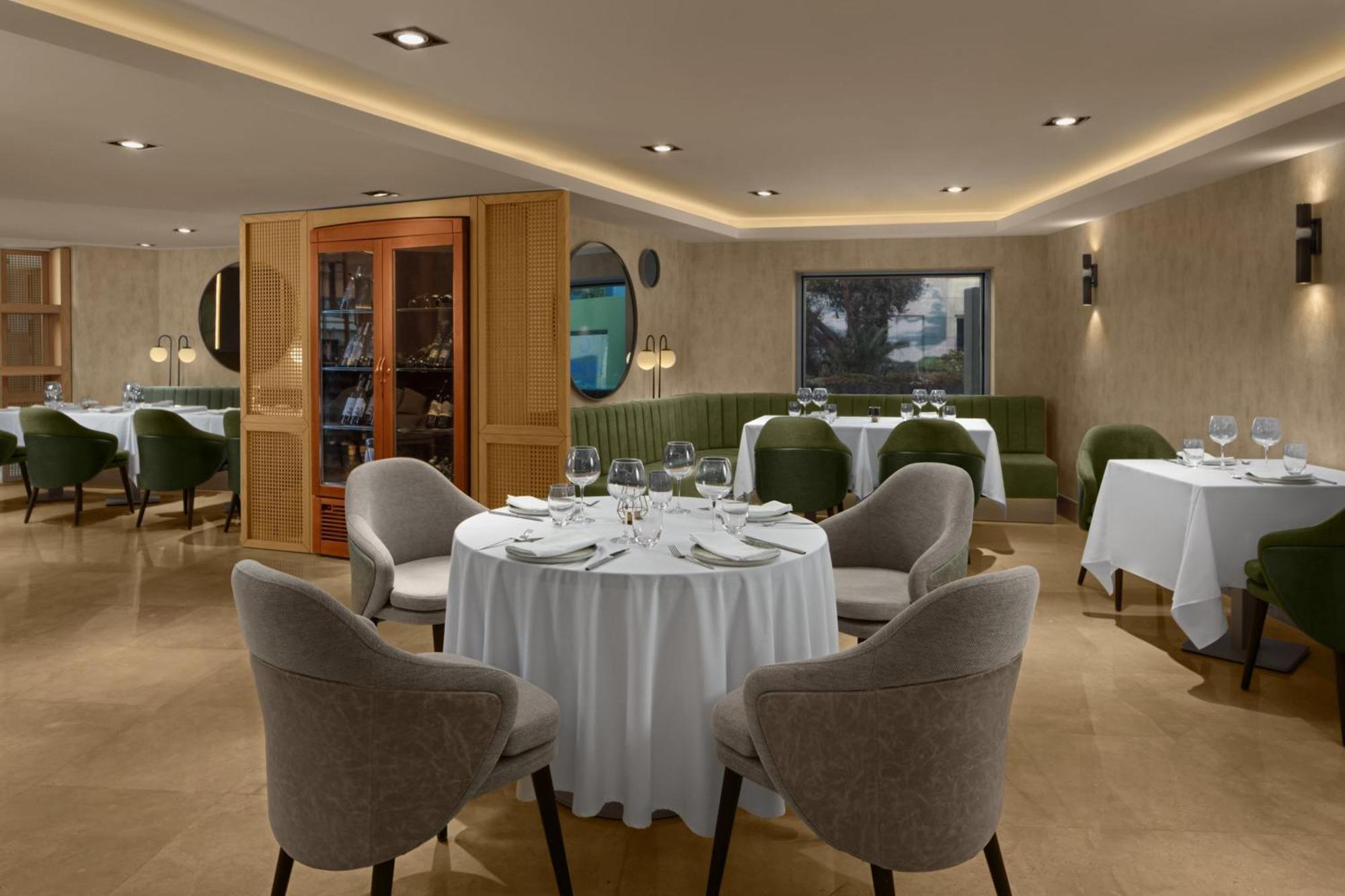 Delta Hotels By Marriott Istanbul West Luaran gambar